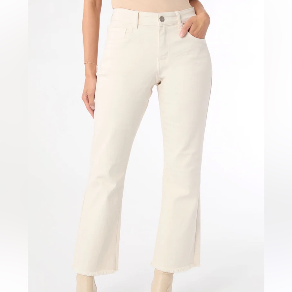 Coco + Carmen Genesis Baby Bootcut Frayed Bottom Ankle Jeans